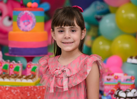 06 Anos Livia