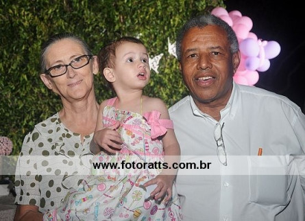 02 Anos Isaura dia 25/06/2011