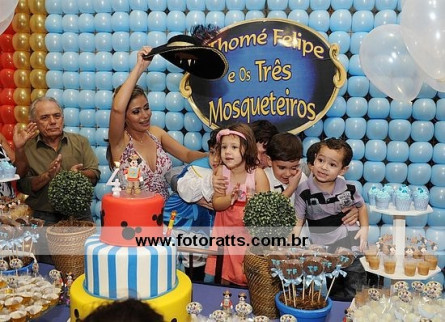 Aniversário 04 Anos Thomé Felipe dia 05/08/2011 na Mercearia Kids e Teens.