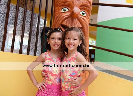 Aniversário 07 Anos Raquel e Isabeli dia 09/04/2016 na Casa do Brincar Tia Hanna.