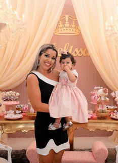 Aniversário 01 Ano Melissa no Dia 23/12/2016 no Buffet Mundo Mágico Espaço Diamante.