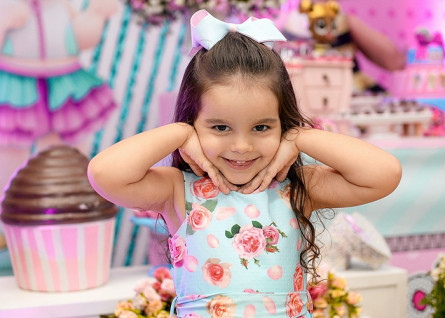 4 Anos Agatha